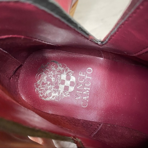 New! Vince Camuto Abrinna Red Snake Print Leather Bootie 7 1/2W - Picture 8 of 16